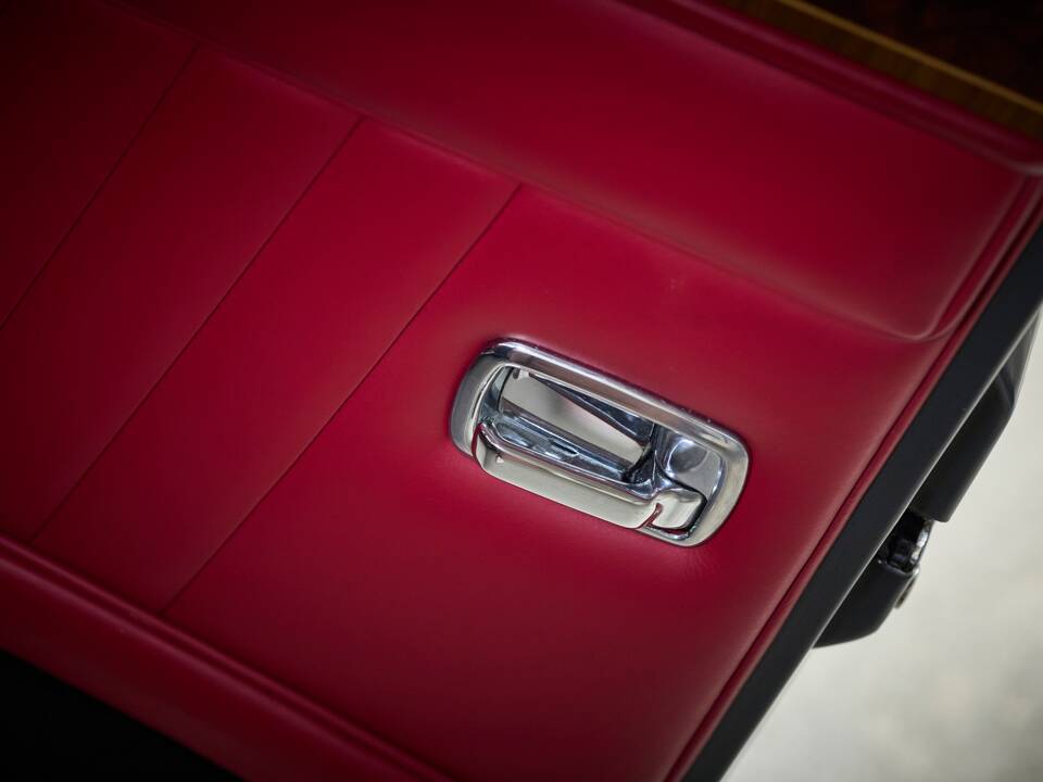 Imagen 73/100 de Rolls-Royce Corniche IV (1995)