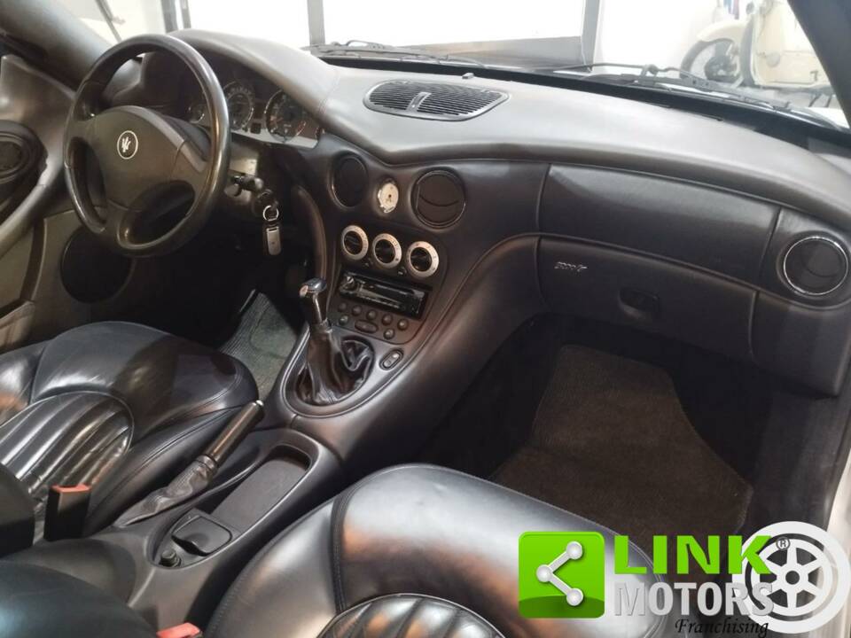 Image 8/10 of Maserati 3200 GT (2000)