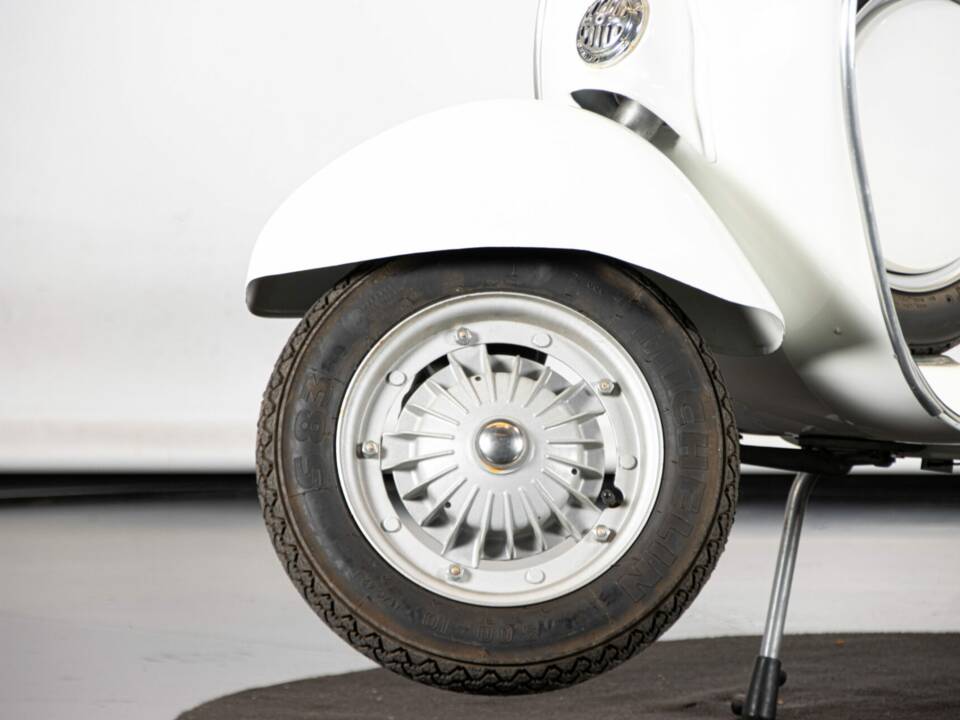 Immagine 24/50 di Piaggio Vespa 50 SS (1966)