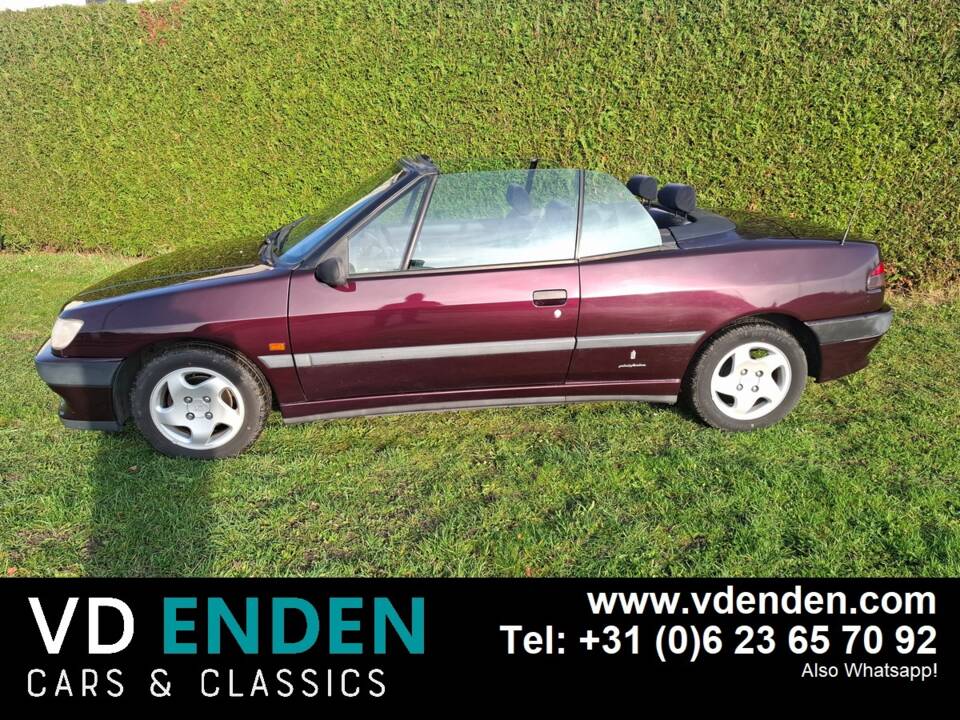 Bild 54/69 von Peugeot 306 1.8 (1996)