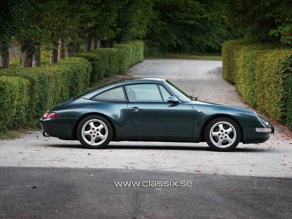 Afbeelding 19/23 van Porsche 911 Targa (1997)