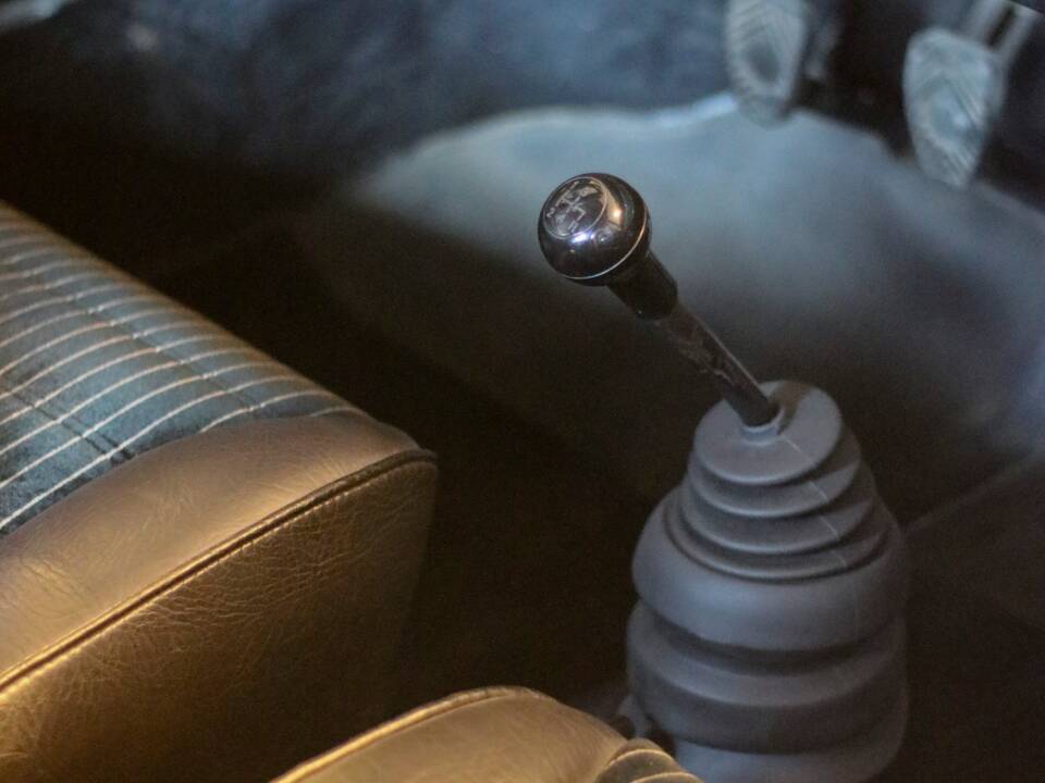 Afbeelding 25/36 van Porsche 911 2.7 (1976)