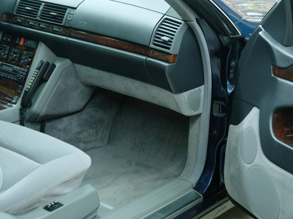 Bild 30/50 von Mercedes-Benz S 420 C (1994)