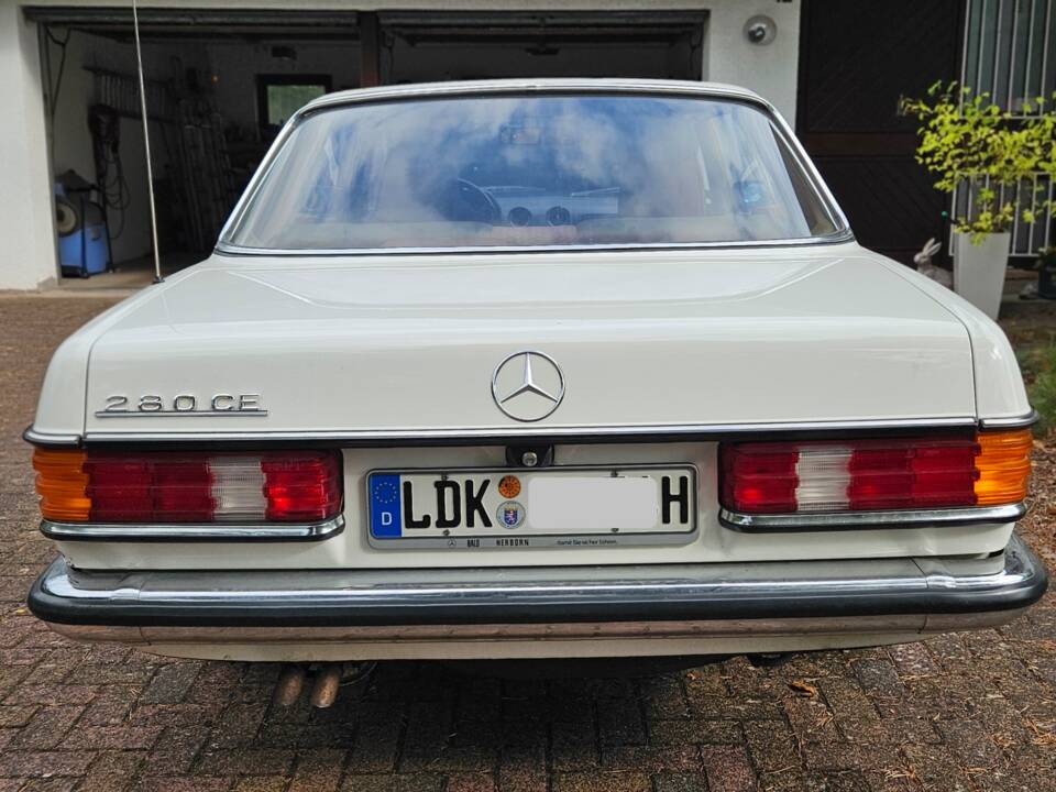 Immagine 3/16 di Mercedes-Benz 280 CE (1977)