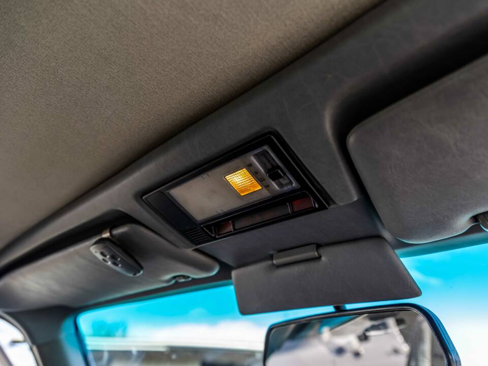 Image 148/175 of Mercedes-Benz 420 SE (1986)