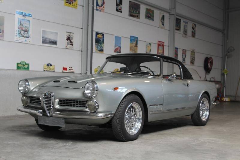 Immagine 2/16 di Alfa Romeo 2000 Spider (1960)