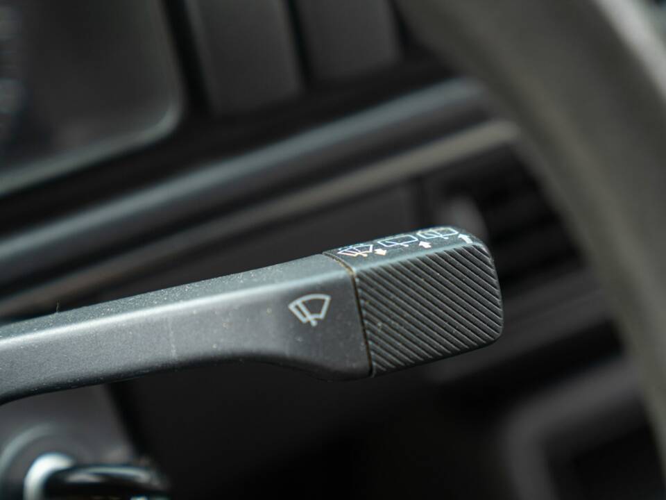 Afbeelding 29/45 van Volkswagen Golf Mk II 1.6 (1983)