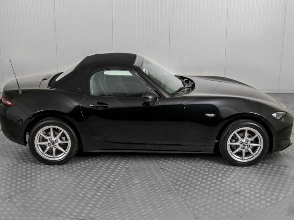 Imagen 43/50 de Mazda MX-5 1.5 (2016)