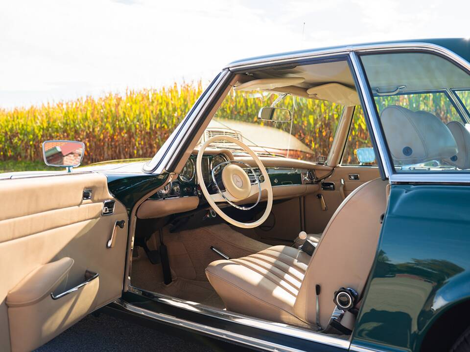 Imagen 28/44 de Mercedes-Benz 280 SL (1969)