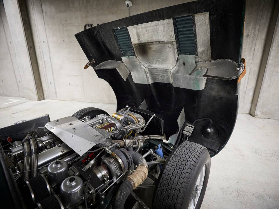 Afbeelding 77/84 van Jaguar D-Type (1962)