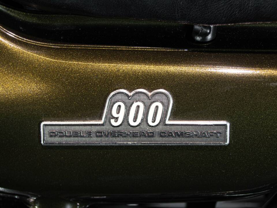 Image 36/50 of Kawasaki DUMMY (1973)