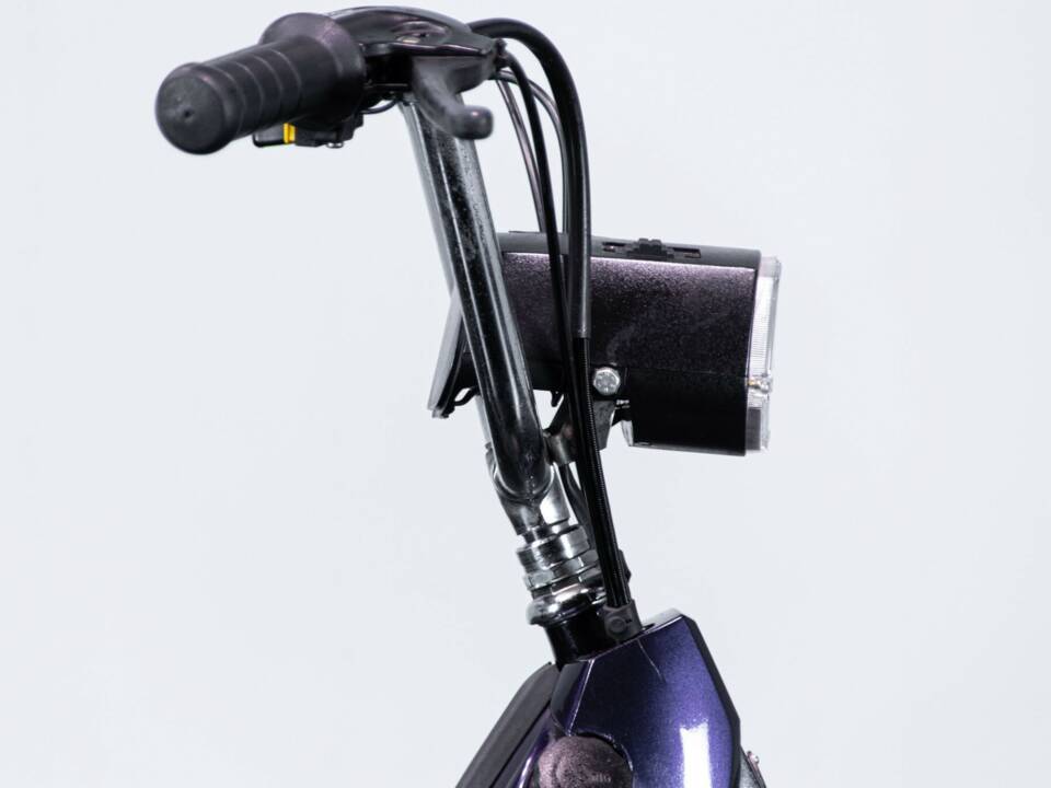 Imagen 21/50 de Piaggio DUMMY (1996)