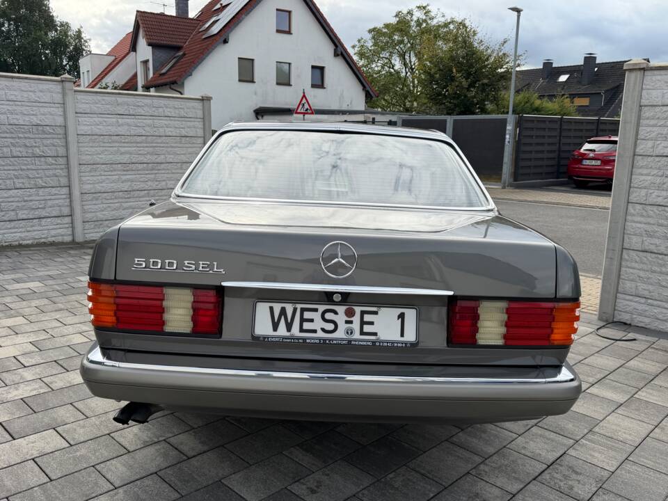 Bild 10/57 von Mercedes-Benz 500 SEL (1982)