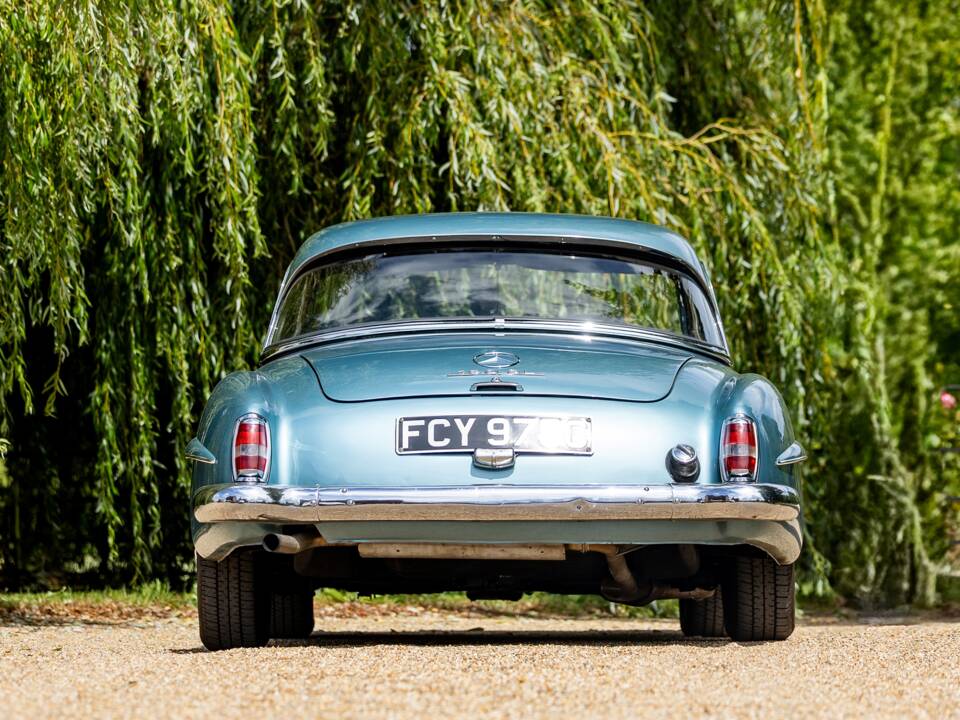 Bild 7/50 von Mercedes-Benz 190 SL (1961)