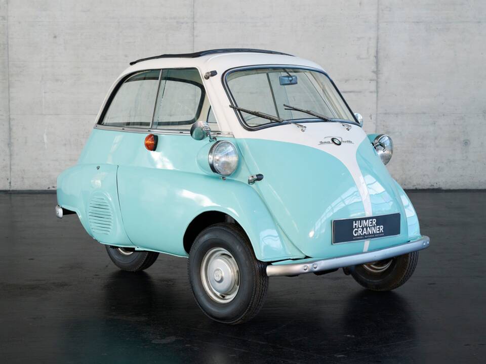 Image 21/29 of BMW Isetta 300 (1962)