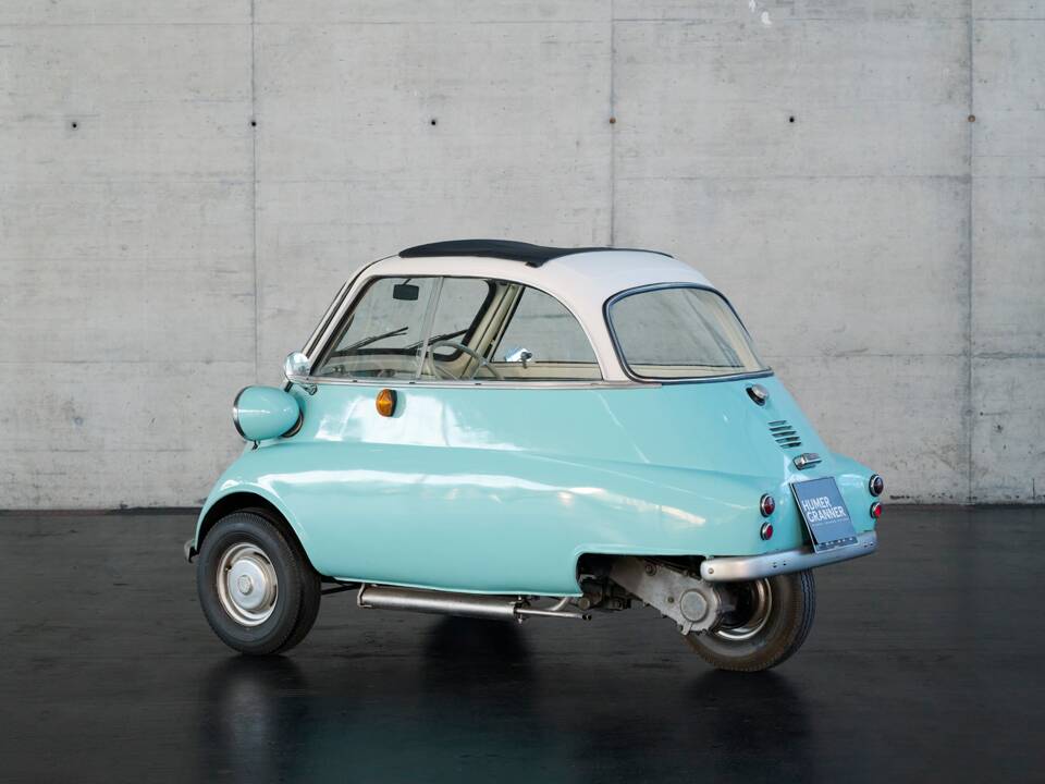 Image 11/29 of BMW Isetta 300 (1962)