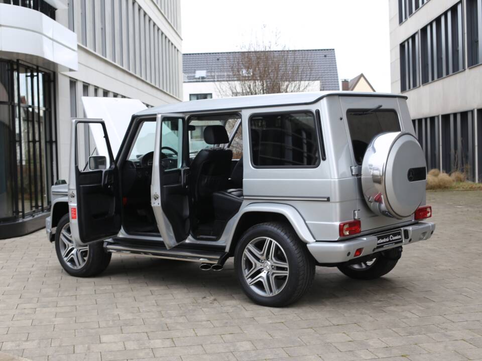 Image 44/64 of Mercedes-Benz G 400 CDI (LWB) (2004)