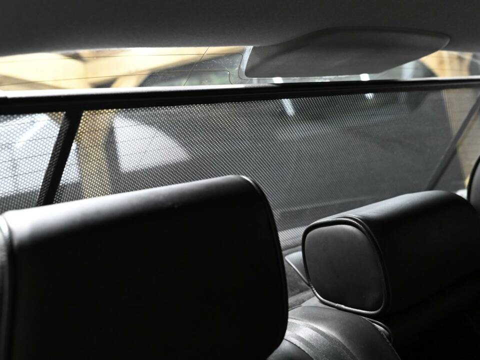 Image 41/50 of Jaguar XJR Super V8 (2004)