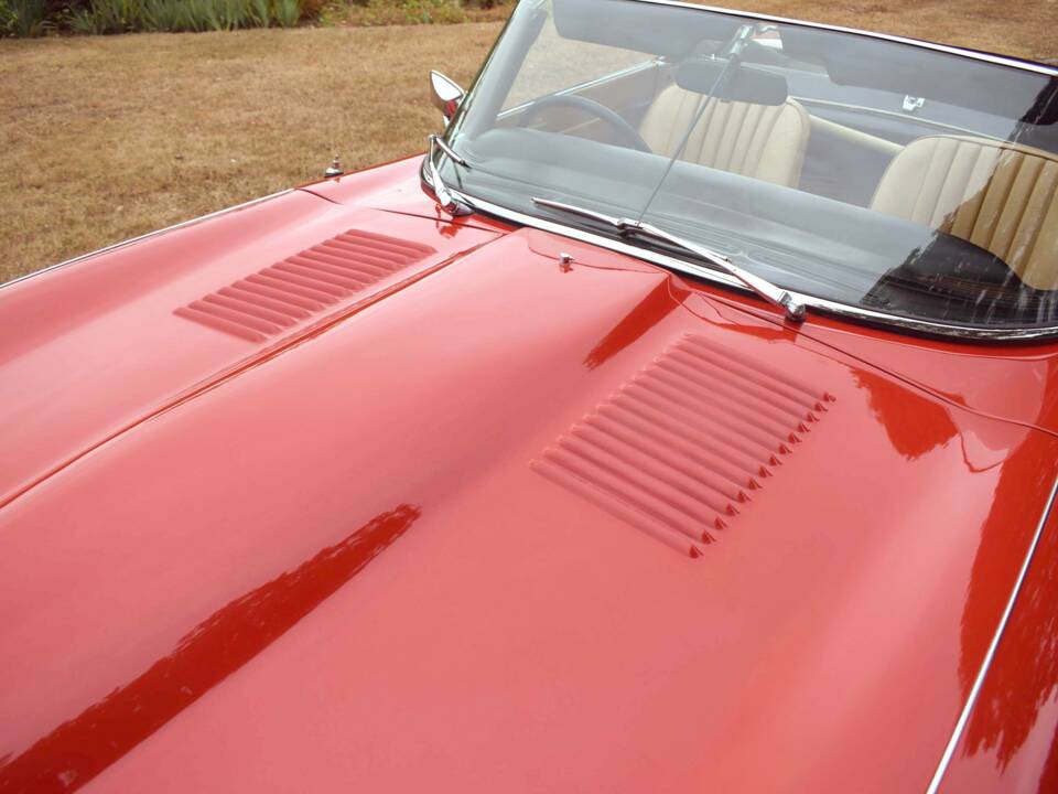 Bild 32/50 von Jaguar E-Type V12 (1974)