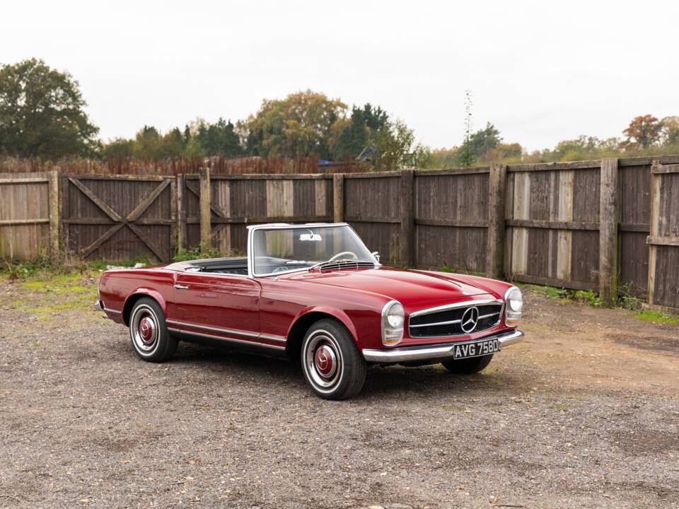 Bild 36/39 von Mercedes-Benz 230 SL (1966)