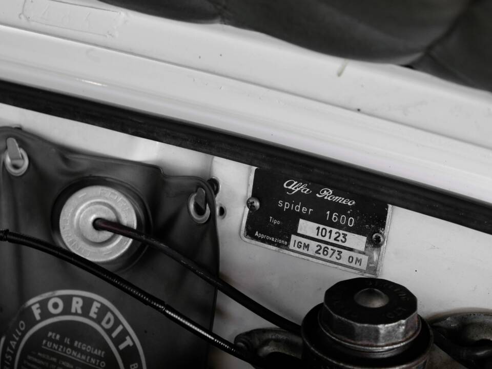 Afbeelding 37/48 van Alfa Romeo Giulia 1600 Spider (1963)