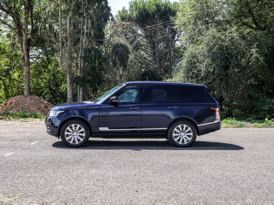 Immagine 15/30 di Land Rover Range Rover Autobiography SDV8 (2016)