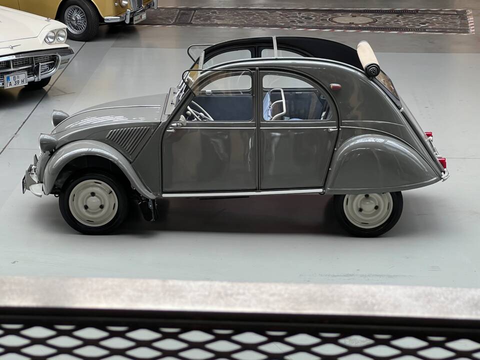 Bild 12/26 von Citroën 2 CV (1959)