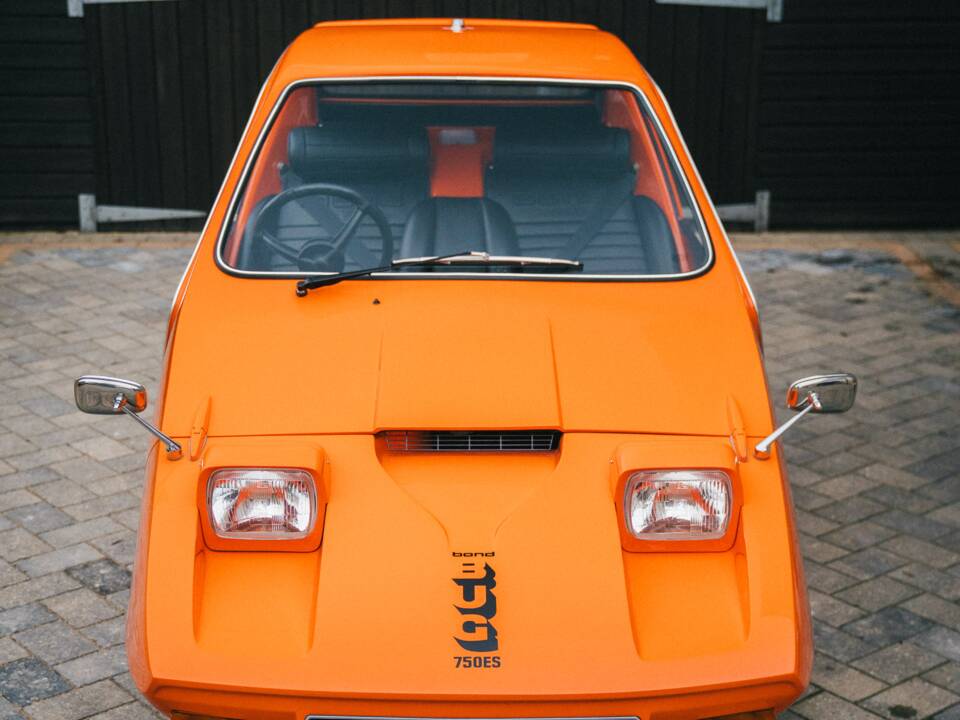 Image 11/56 of Bond Bug (1973)