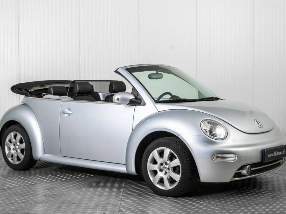 Bild 5/50 von Volkswagen New Beetle 2.0 (2003)