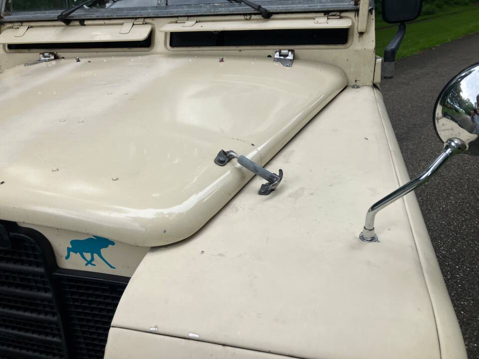 Afbeelding 9/56 van Land Rover 109 (1975)