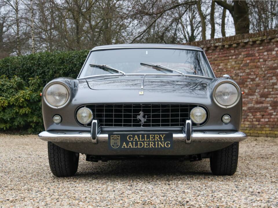 Image 5/50 of Ferrari 250 GT/E (1962)