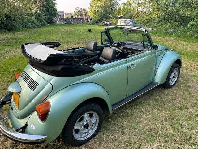 Image 7/7 of Volkswagen Beetle 1303 LS (1977)