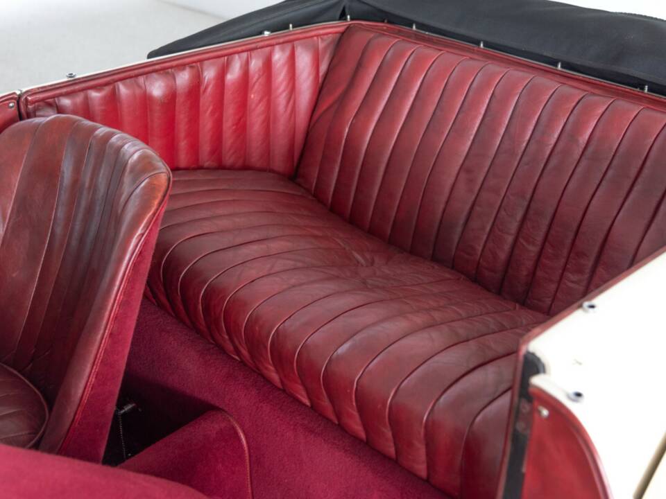 Image 32/43 of Alvis Speed 20 (1933)