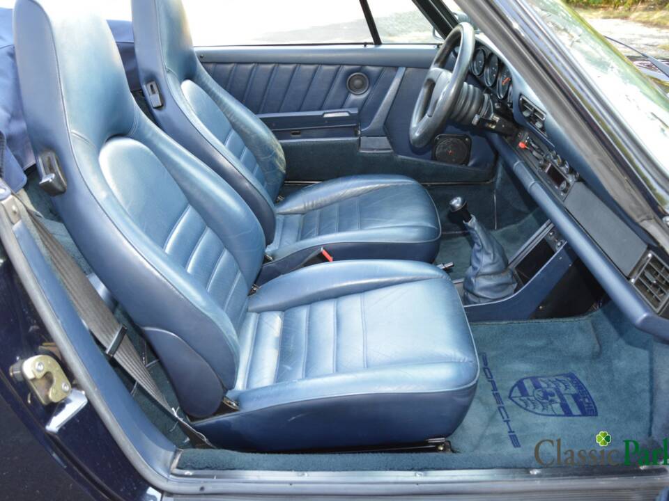 Bild 12/50 von Porsche 911 Carrera 3.2 (1986)