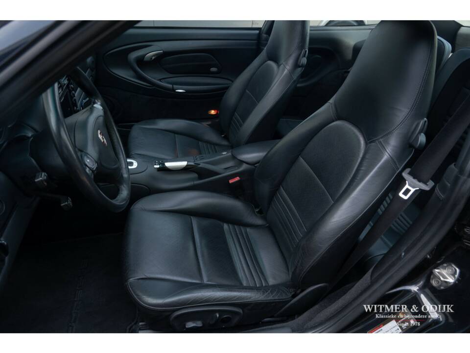 Afbeelding 5/29 van Porsche 911 Carrera 4S (2002)