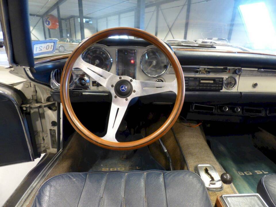 Bild 17/36 von Mercedes-Benz 280 SL (1969)