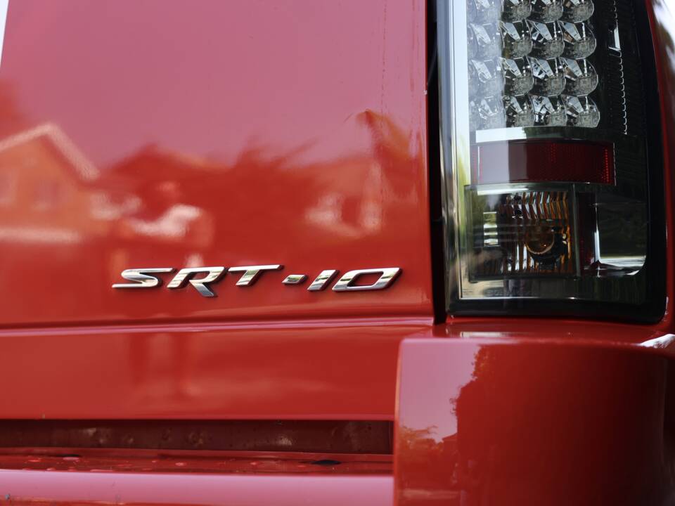 Immagine 23/50 di Dodge Ram SRT 10 (2005)