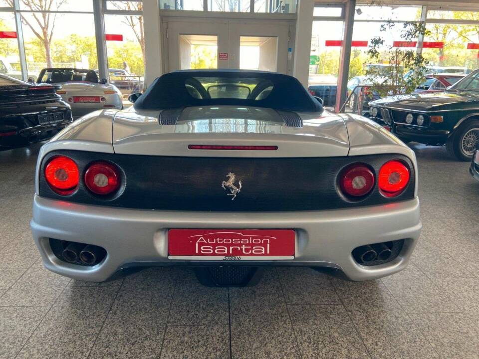 Image 19/25 de Ferrari 360 Spider (2003)