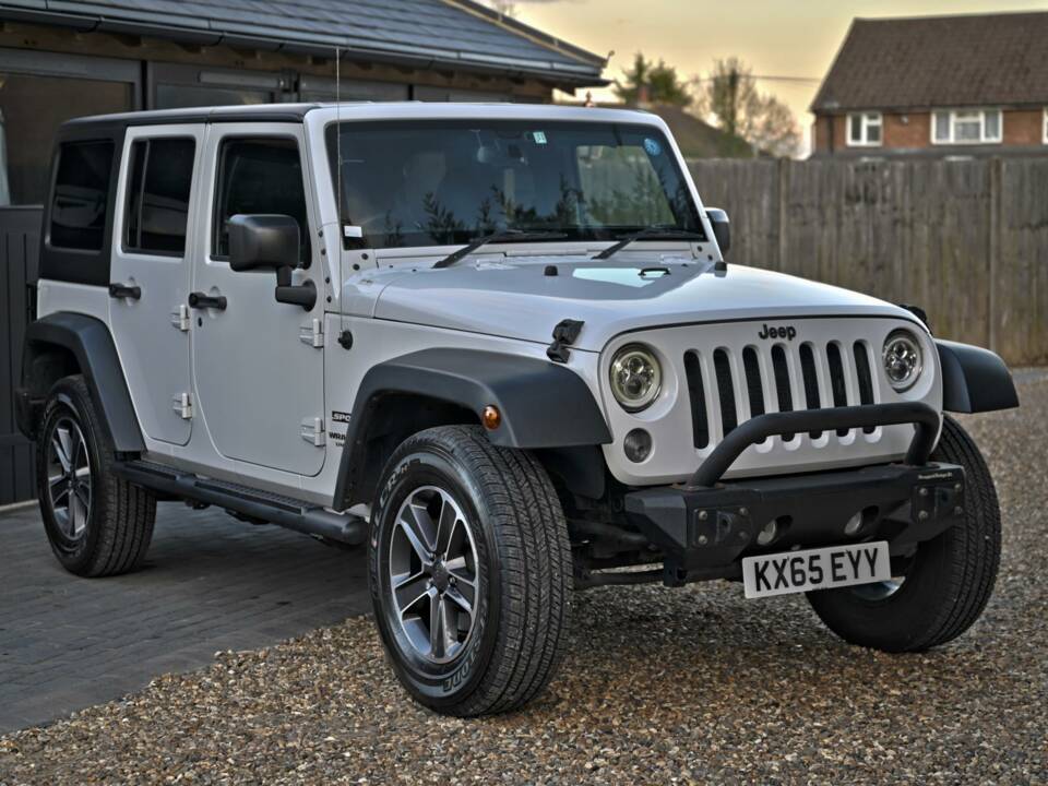 Imagen 2/50 de Jeep Wrangler 3.6 V6 (2015)