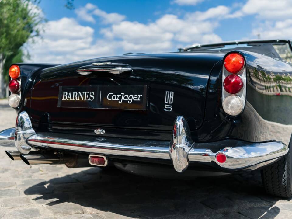 Afbeelding 34/75 van Aston Martin DB 5 Volante (1964)