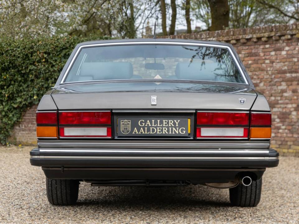 Image 6/50 of Rolls-Royce Silver Spirit (1987)