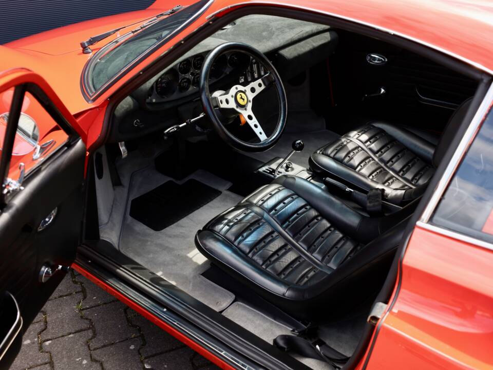 Bild 10/35 von Ferrari Dino 246 GT (1972)