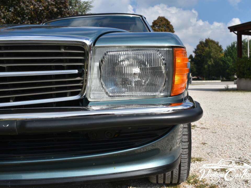 Image 10/75 de Mercedes-Benz 560 SL (1986)