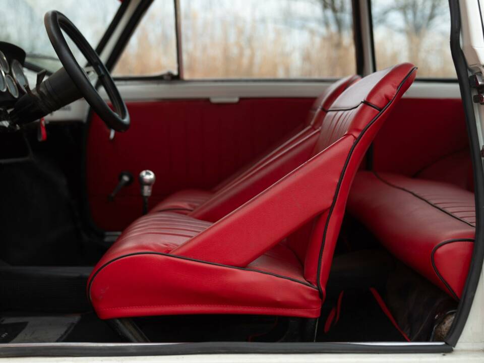 Image 37/50 of Abarth 695 SS (1966)