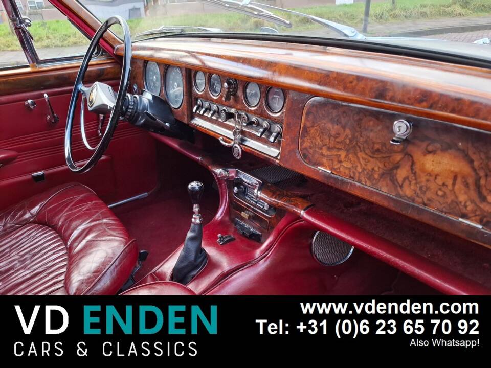 Bild 32/66 von Jaguar S-Type 3.4 (1964)