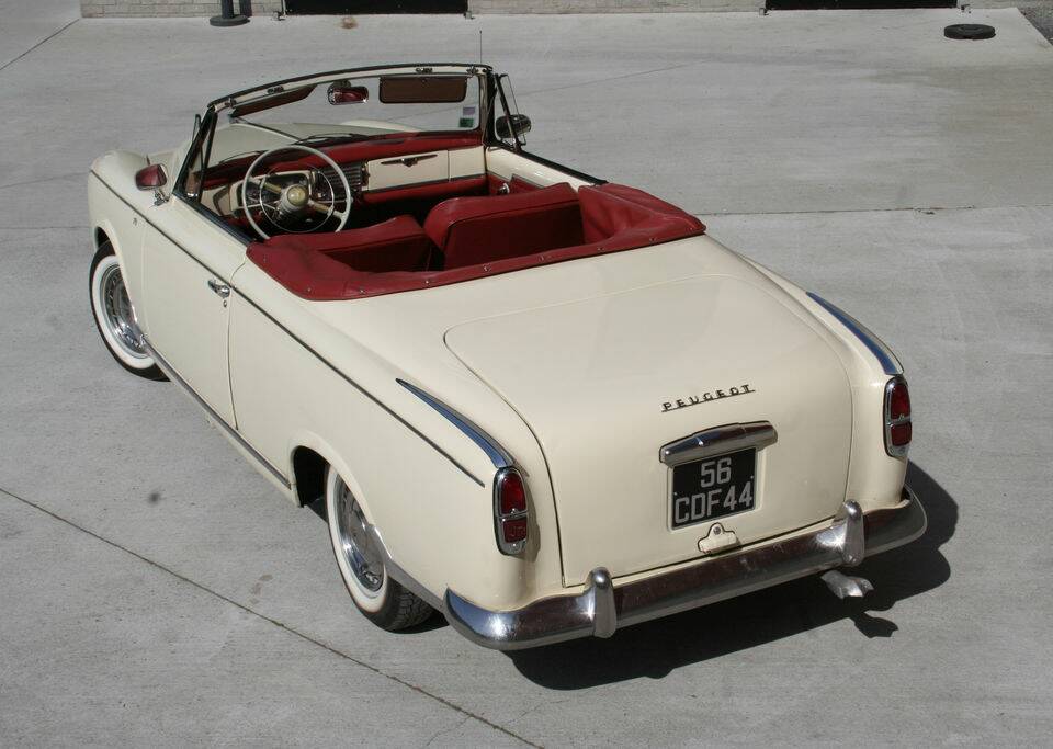 Image 8/8 de Peugeot 403 C (1960)