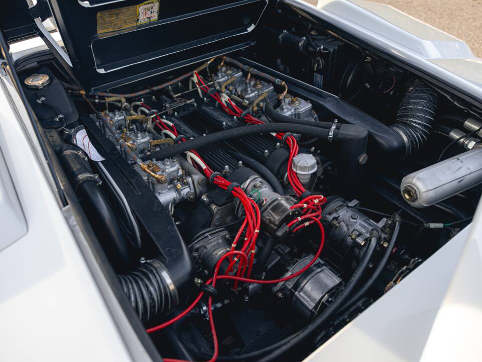 Image 62/73 of Lamborghini Countach LP 400 S (1980)
