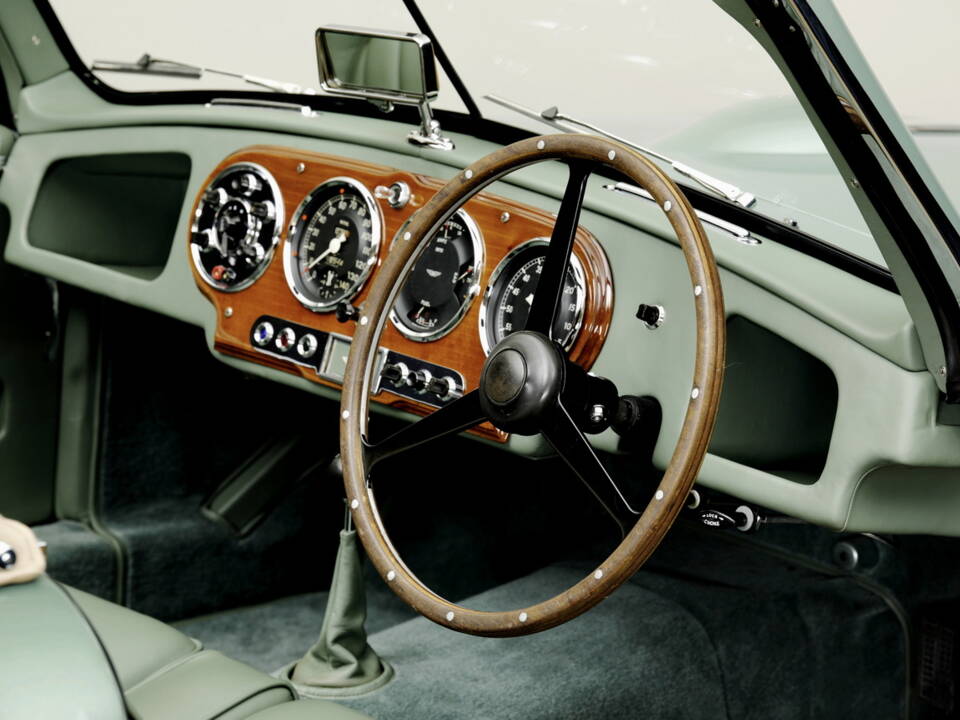 Bild 15/37 von Aston Martin DB 2 Vantage DHC (1953)