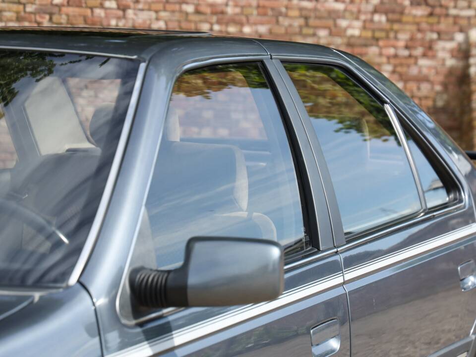 Bild 24/50 von Peugeot 405 Mi16 (1990)