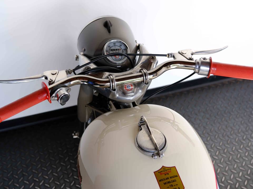 Image 47/54 of Bianchi Mendola (1951)